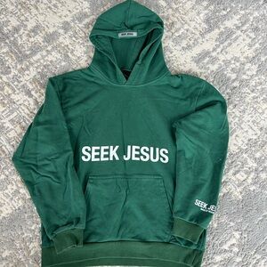 SEEK JESUS Sweatshirt